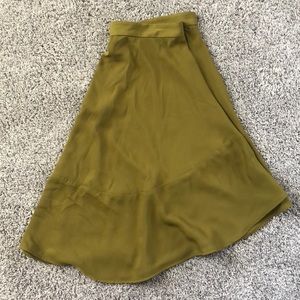 NWOT H&M High Waisted Skater Skirt